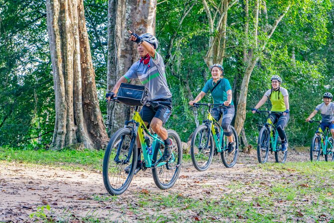 Angkor Bike & Gondola Ride at Twilight - Angkor Thom and the South Gate at dusk