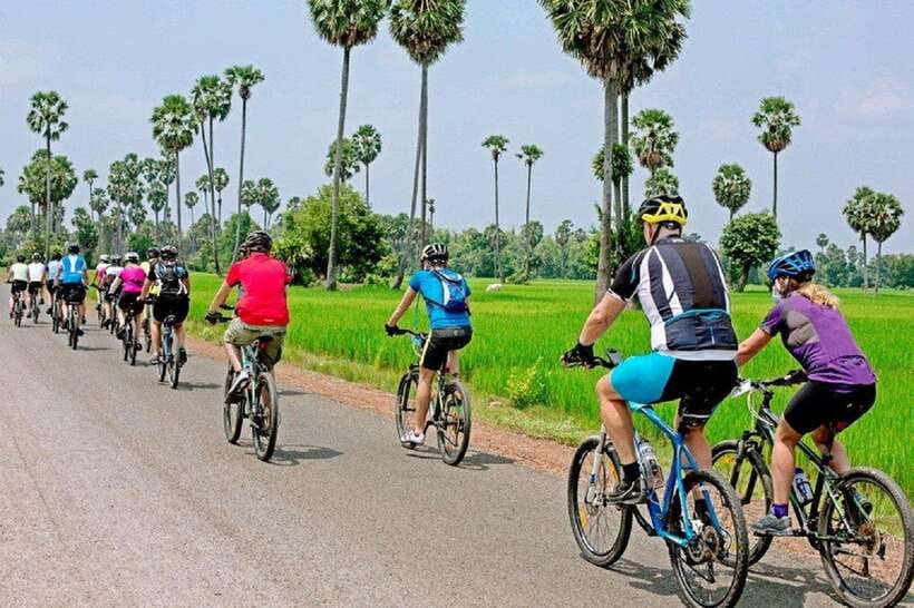 Angkor Bike tour & Gondola Sunset Boat w/ Drinks & Snack - Key points to know before booking