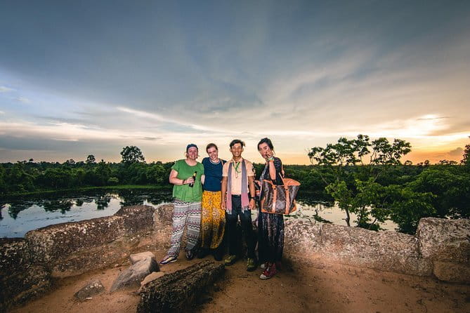 Angkor Sunset & Gondola Ride By Jeep - Victoria Gate, Dead Gate, and Bayon