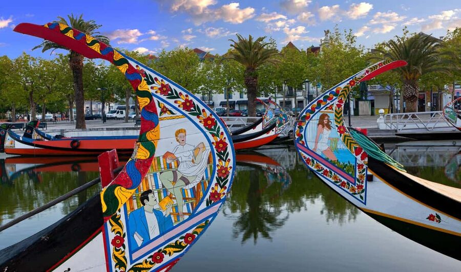 Aveiro: Gondola Ride and Costa Nova Beach – All Included. - Key points to know before booking