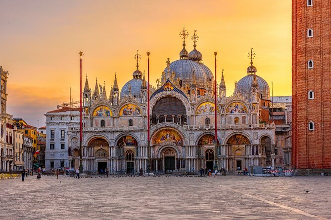 Doge’s Palace Tour, Prisons, Bridge of Sighs & Gondola Ride - Key points to know before booking