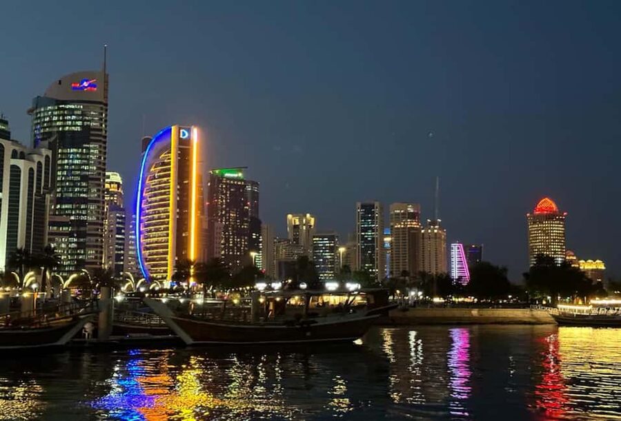 Doha Qatar: City highlights & Gondola Ride in Villaggio Mall - Why this four-hour Doha tour works