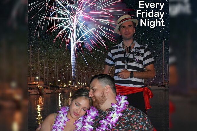 Fireworks Waikiki Gondola Cruise -lots of fun- - The 7:30 p.m. start at Ala Moana Boulevard