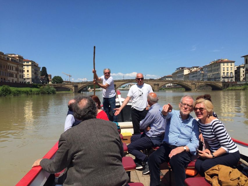 Florence: Guided Gondola Boat Tour with a Glass of Wine - The Uffizi and Vasari Corridor from below