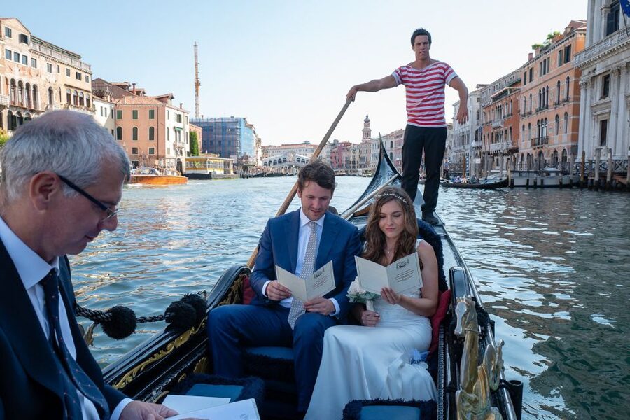 Grand Canal: Renew Your Wedding Vows on a Venetian Gondola - Weather planning in Venice