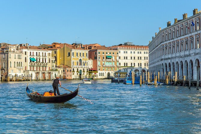 Grand Venice: Luxury Shore Excursion with Gondola from Ravenna - Rialto Market and the first real break