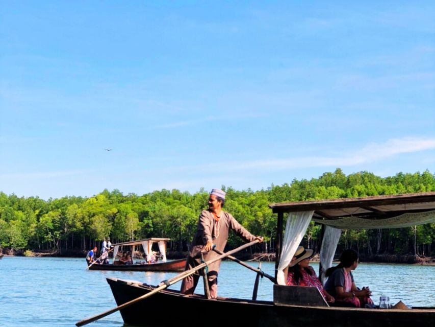 Ko Lanta: Private Gondola Cruise with Mangrove Forests - Fresh coconut water at a local plantation
