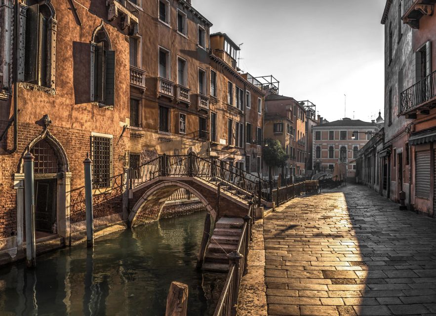 Land and Lagoon - Walking Tour and Gondola Ride - What makes this Venice tour worth considering