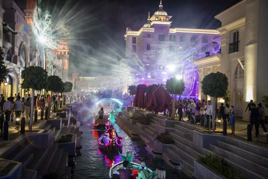 Land of Legends Night Light&Gondola Show:Antalya,Alanya&Side - What this Land of Legends evening is really like