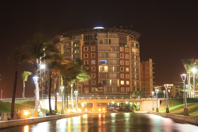 Magical Gondola Night Boat Cruise in Durban - The gondolier and service