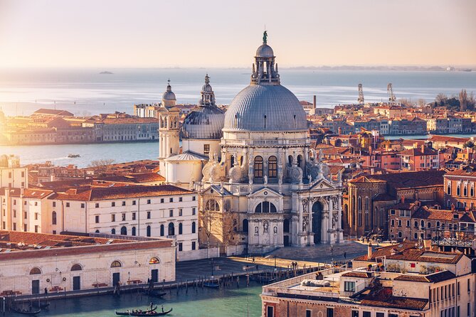 Perfect Private Venice Tour with Gondola Photoshoot - Rialto Bridge puts Venice’s trade route under your feet