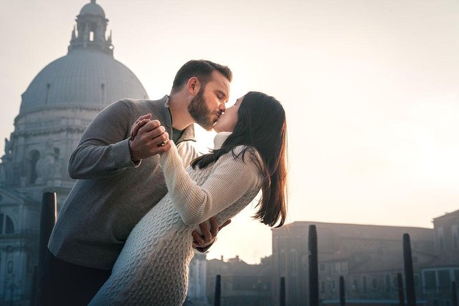 Private Photo Shoot in Venice with Gondola Ride - What you receive after the session