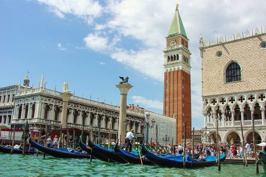 Private Venice Walking Tour and Gondola Ride - Key points to know before booking