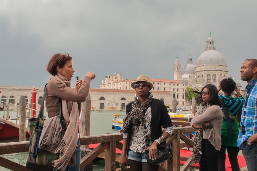 Secret Venice & Gondola Tour - Palazzo Contarini del Bovolo and its unusual staircase