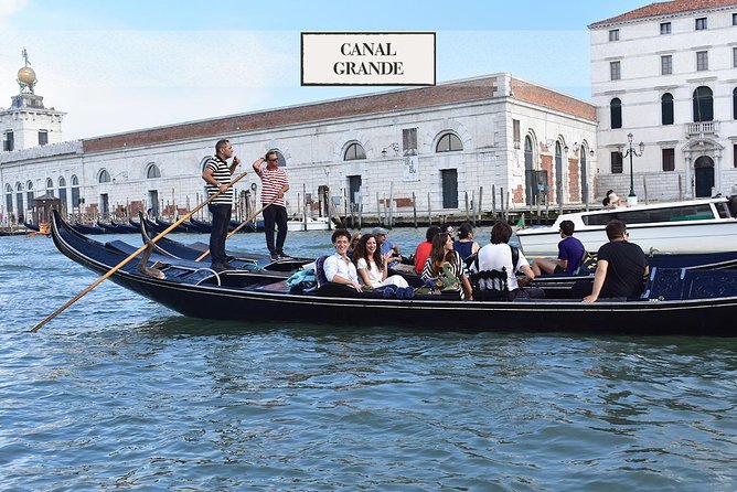 Shared Gondola Ride in Venice through enchanting Bridge of Sighs - Who will get the most from this experience?