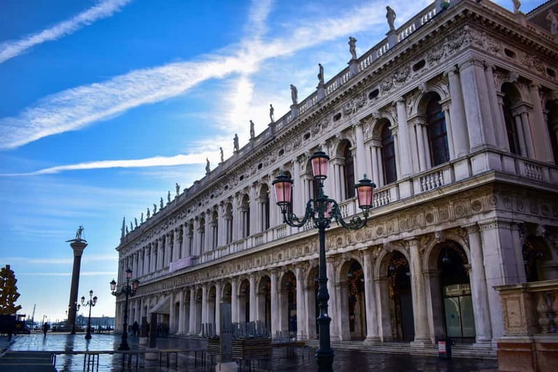 Venice: City Pass 30+ sights, St. Marks Museums & Gondola - Murano, Burano, and Torcello by boat