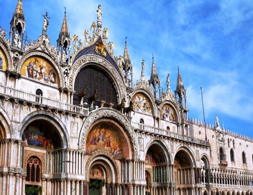 Venice Combo: Gondola, St. Mark’s Basilica Pala d'Oro option - How the tour handles groups and communication