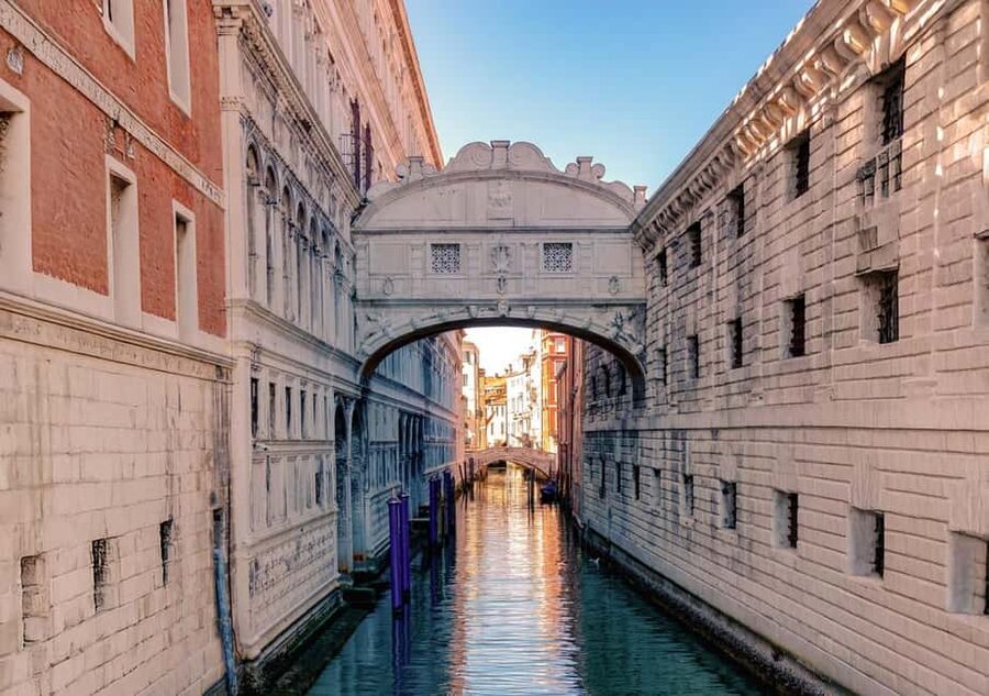 Venice: Doge's Palace and St Mark's Tour with Gondola Ride - Why this Venice combination works