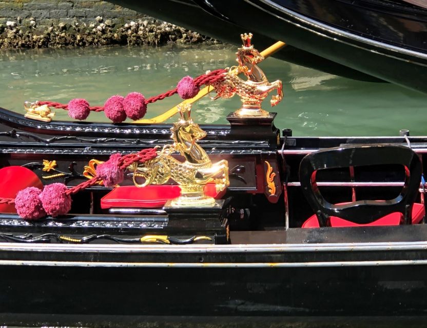 Venice: Doge's Palace Guided-Tour & Gondola Ride - Meeting at Calle larga de l’Ascension