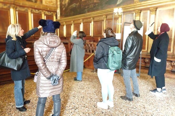 Venice: Doge's Palace Guided Tour With Tickets & Optional Gondola - Using the Correr Museum ticket