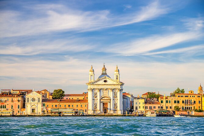 Venice Explorer Pass: Gondolas, Museums & Island Tours - A gondola ride that is short but still worthwhile
