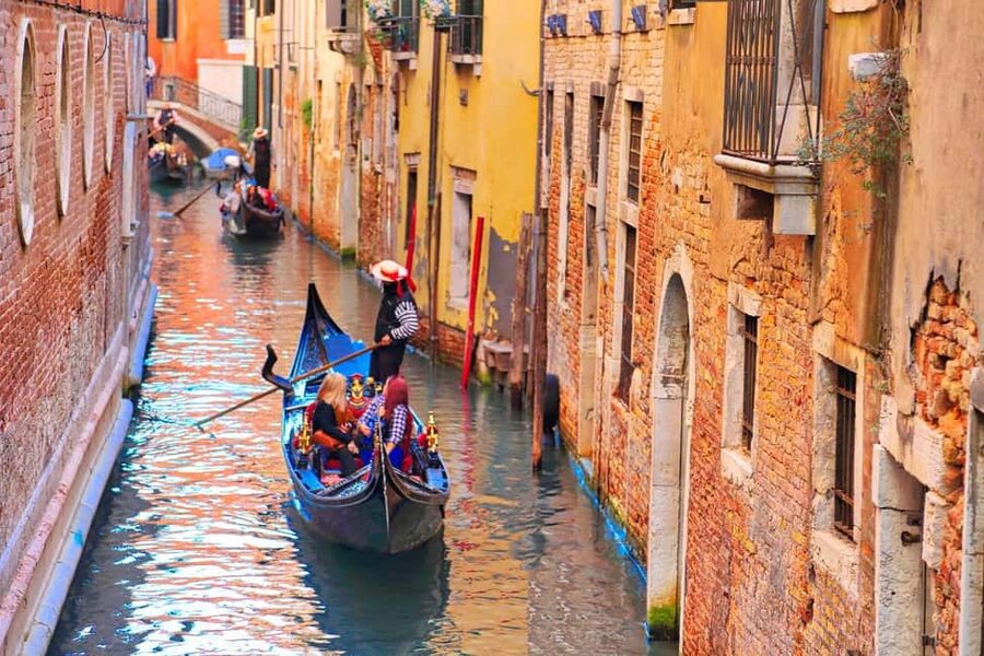 Venice: Gondola Ride Along Grand Canal and Hidden Corners - Is $76 per person good value?