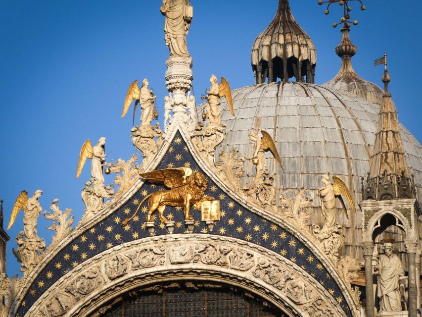 Venice: Gondola Ride and St Mark's Basilica - Why the basilica guide matters