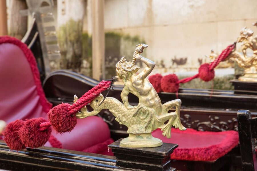 Venice: Grand Canal Gondola Experience with Live Commentary™ - Inside the Gondola Gallery