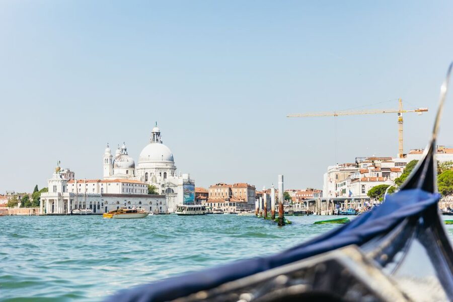Venice: Private Crafted Gondola Ride Along Grand Canal - What this Venice gondola ride is really like
