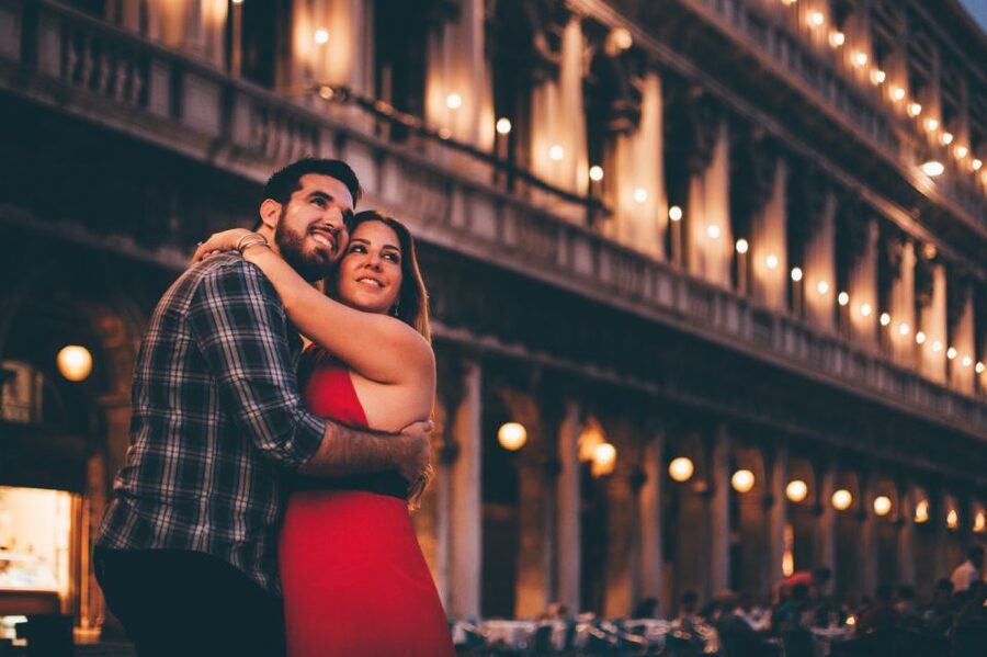 Venice: Private Gondola Ride with Professional Photographer - Simple planning tips for a better session