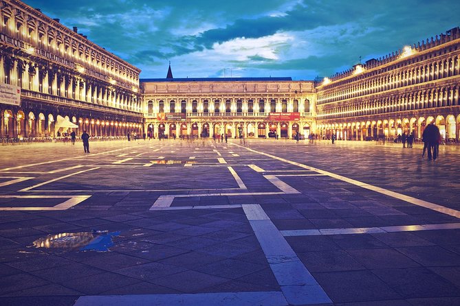 Venice: Private Half Day Guided Tour and Gondola Experience - Should you book this private Venice tour?