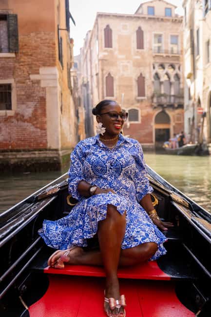 Venice: Private Photoshoot In Gondola - What kind of photos you can expect