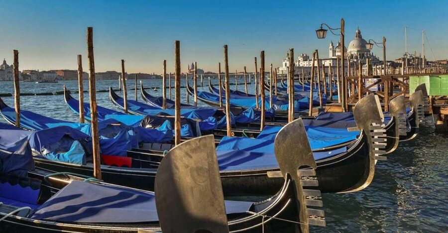 Venice: Shared Gondola Tour - Key points to know