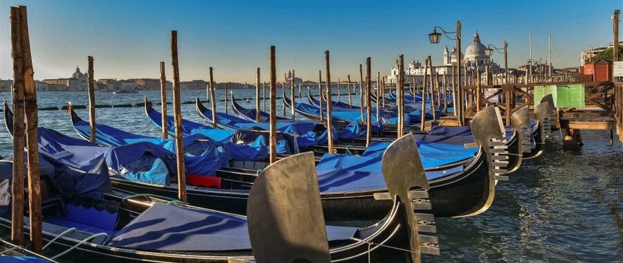 Venice: Shared Gondola Tour - Boarding a shared gondola