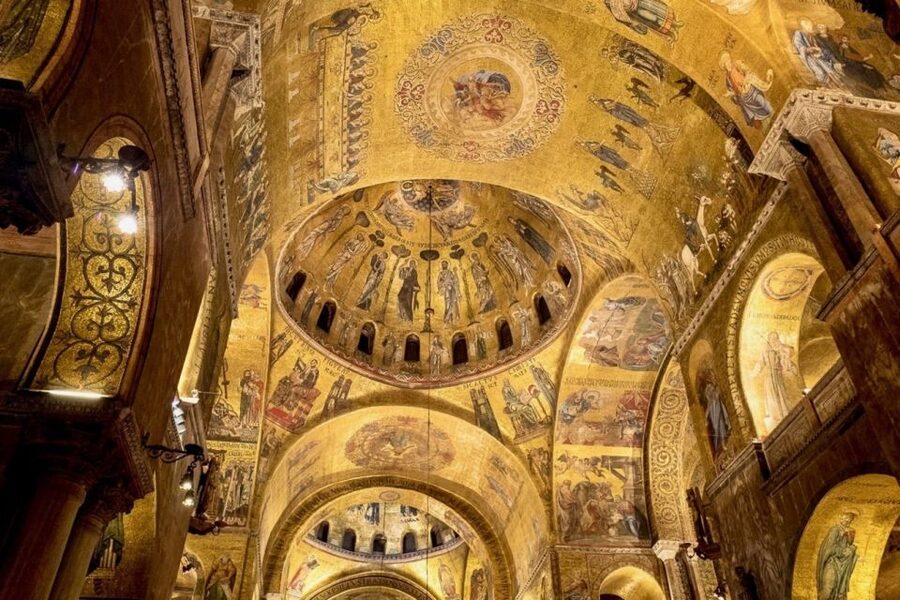 Venice: St. Mark's Basilica and Gondola Morning Tour - Who will get the most from this tour