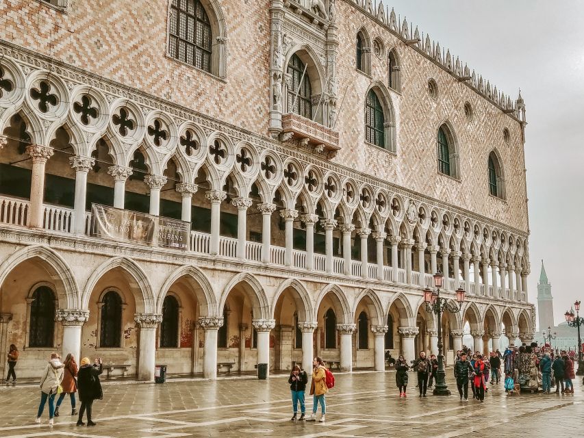 Venice: St Mark's Basilica, Doge's Palace, and Gondola Ride - What the $158.60 price gets you