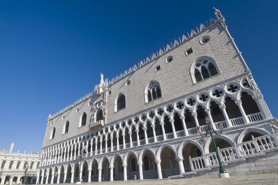 Venice: St. Mark's Basilica, Doge's Palace & Gondola Ride - Should you book this Venice tour?