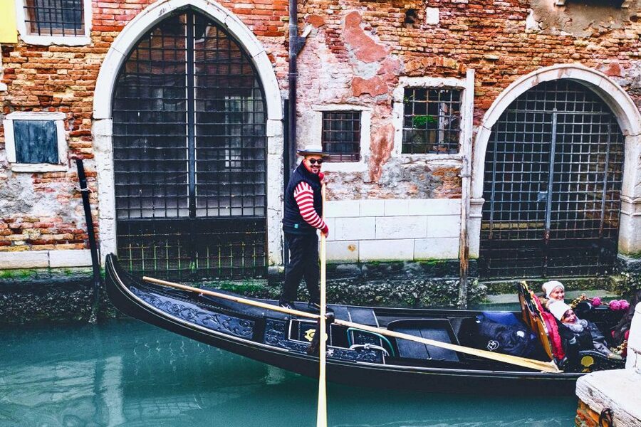 Venice: St Mark's Basilica & Gondola in the afternoon - Who will get the most from this tour?