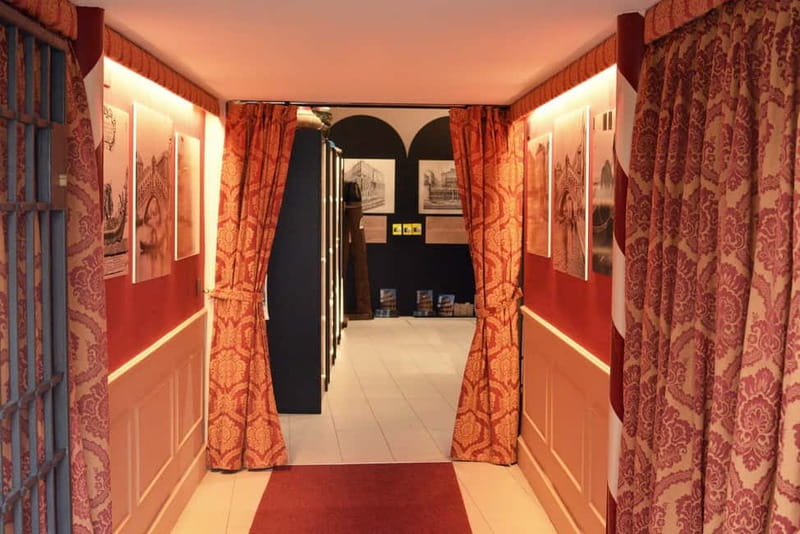 Venice: The Gondola Gallery 3D Experience - Is $10 good value in Venice?