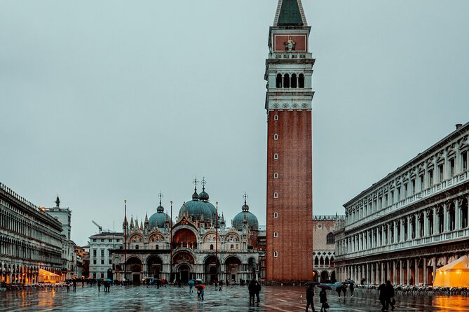 Walking Tour in Venice and Gondola Ride - Starting near San Marco at 3:00 pm