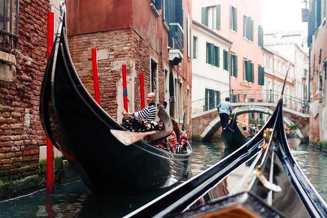Welcome to Venice Group Tour St. Mark's Basilica & Gondola Ride - Why this three-hour route works in Venice