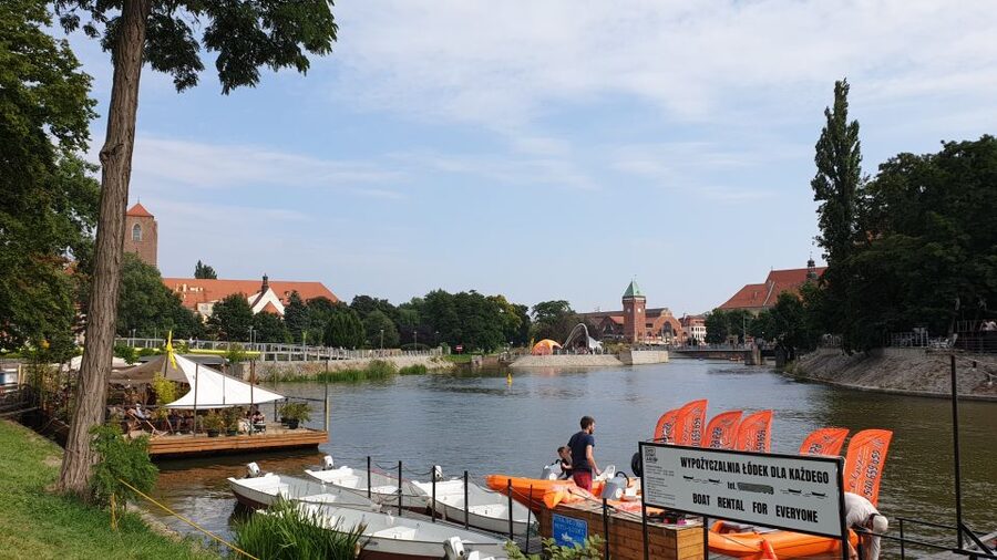 Wrocław: city walk with a professional guide and cruise - Meeting at Piwnica Świdnicka in Rynek